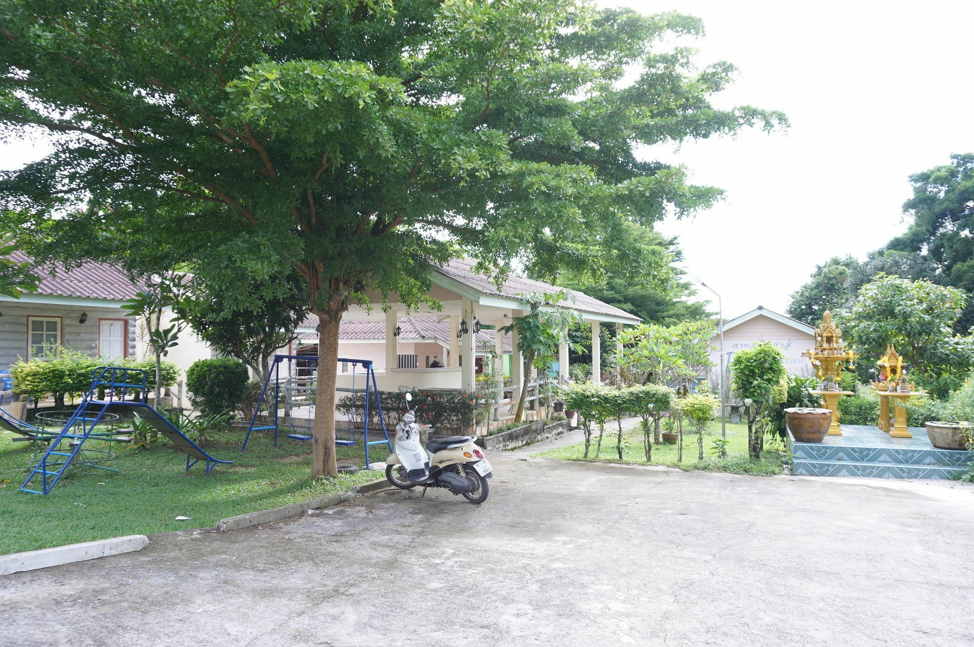 Dahla House Ranong Hotel Exterior foto